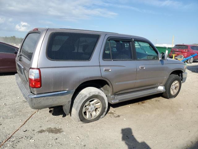 Photo 3 from auction – 2002 TOYOTA 4RUNNER SR with VIN JT3GN86R320255902