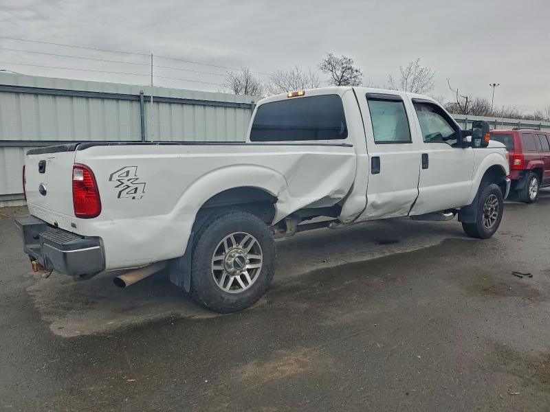 Photo 3 from auction – 2011 FORD F250 with VIN 1FT7W2B62BEB79075