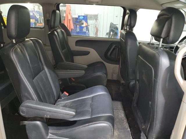 Photo 11 from auction – 2014 CHRYSLER TOWN & COU with VIN 2C4RC1BG3ER255284