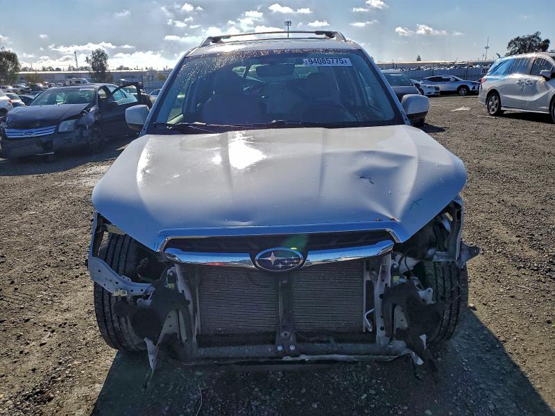 Photo 5 from auction – 2018 SUBARU FORESTER 2 with VIN JF2SJARC6JH480607