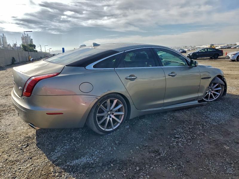 Photo 3 from auction – 2013 JAGUAR XJ with VIN SAJWA1C79D8V50876