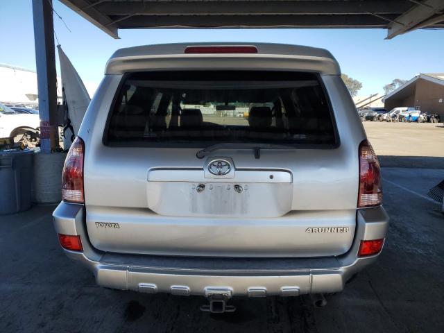 Photo 6 from auction – 2005 TOYOTA 4RUNNER SR with VIN JTEBU14R550068941