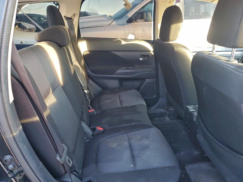 Photo 10 from auction – 2016 MITSUBISHI OUTLANDER with VIN JA4AD3A39GZ040080