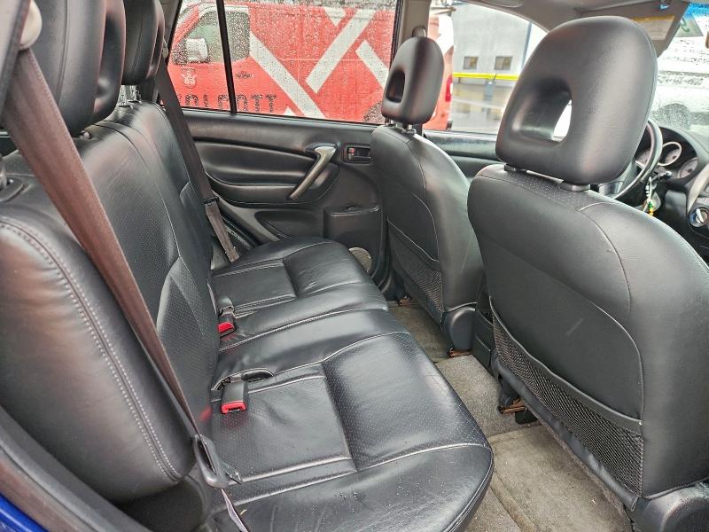 Photo 10 from auction – 2005 TOYOTA RAV4 with VIN JTEHD20V950037873
