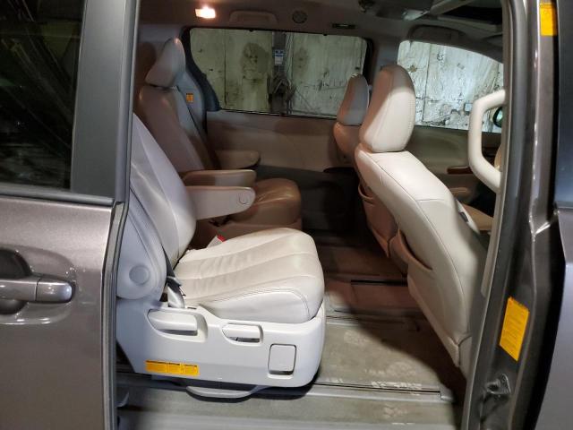 Photo 11 from auction – 2013 TOYOTA SIENNA XLE with VIN 5TDDK3DC8DS052965