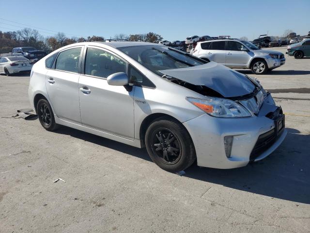Photo 4 from auction – 2015 TOYOTA PRIUS with VIN JTDKN3DUXF1898571