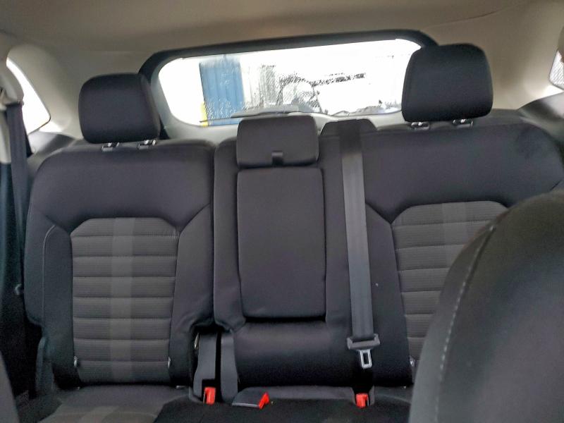 Photo 10 from auction – 2018 FORD EDGE SEL with VIN 2FMPK4J91JBC03570