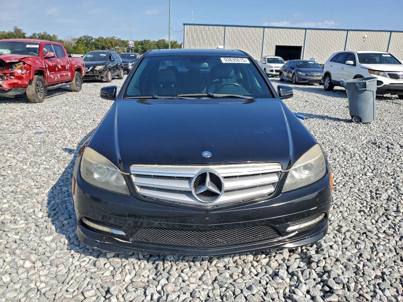Photo 5 from auction – 2011 MERCEDES-BENZ C 300 with VIN WDDGF5EB9BF635731