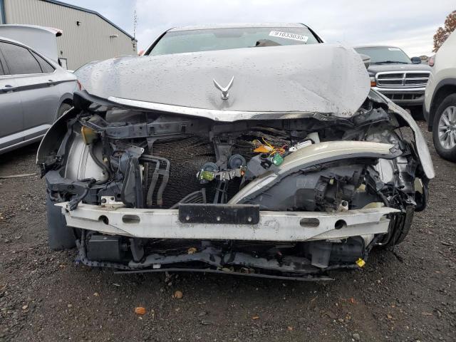 Photo 5 from auction – 2011 HYUNDAI EQUUS SIGN with VIN KMHGH4JF4BU030045