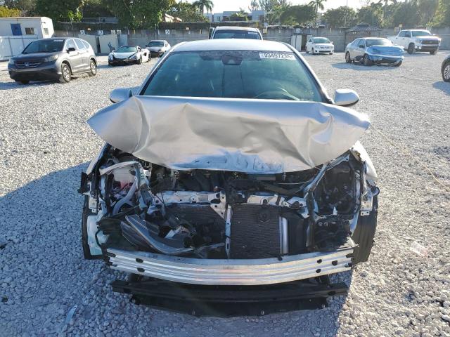 Photo 5 from auction – 2022 TOYOTA COROLLA LE with VIN 5YFEPMAE1NP372866