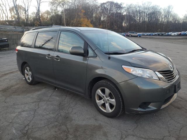 Photo 4 from auction – 2012 TOYOTA SIENNA LE with VIN 5TDKK3DCXCS183658