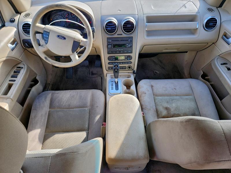 Photo 8 from auction – 2005 FORD FREESTYLE with VIN 1FMZK011X5GA61116