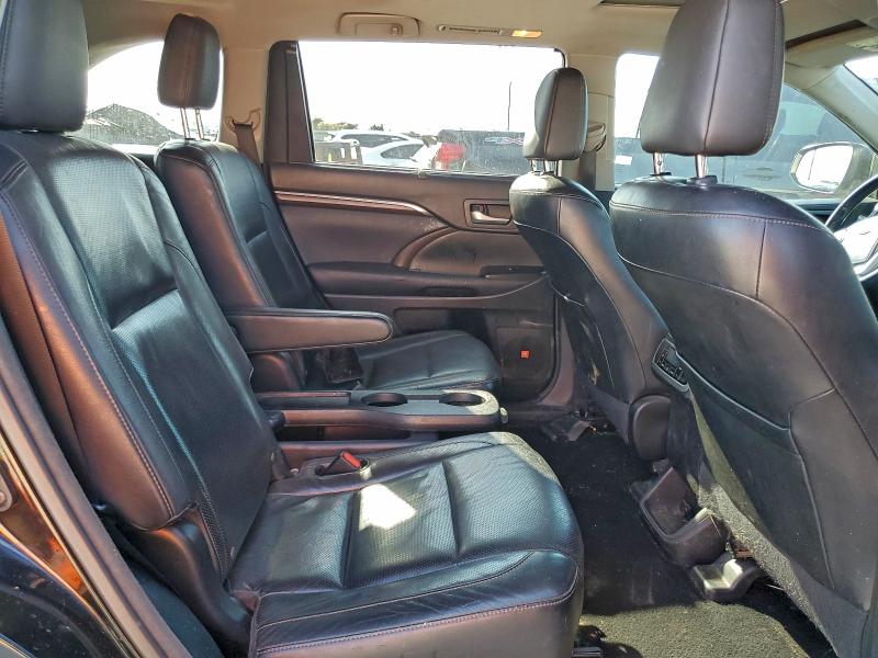 Foto 11 de la subasta – 2014 TOYOTA HIGHLANDER con VIN 5TDYKRFH7ES014481