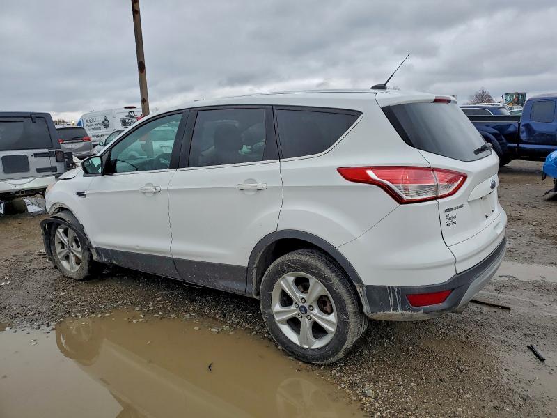 Photo 2 from auction – 2014 FORD ESCAPE SE with VIN 1FMCU9GX4EUC61362