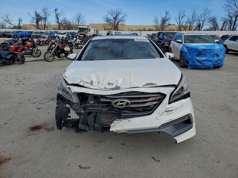 Photo 5 from auction – 2016 HYUNDAI SONATA SPO with VIN 5NPE34AF5GH435584