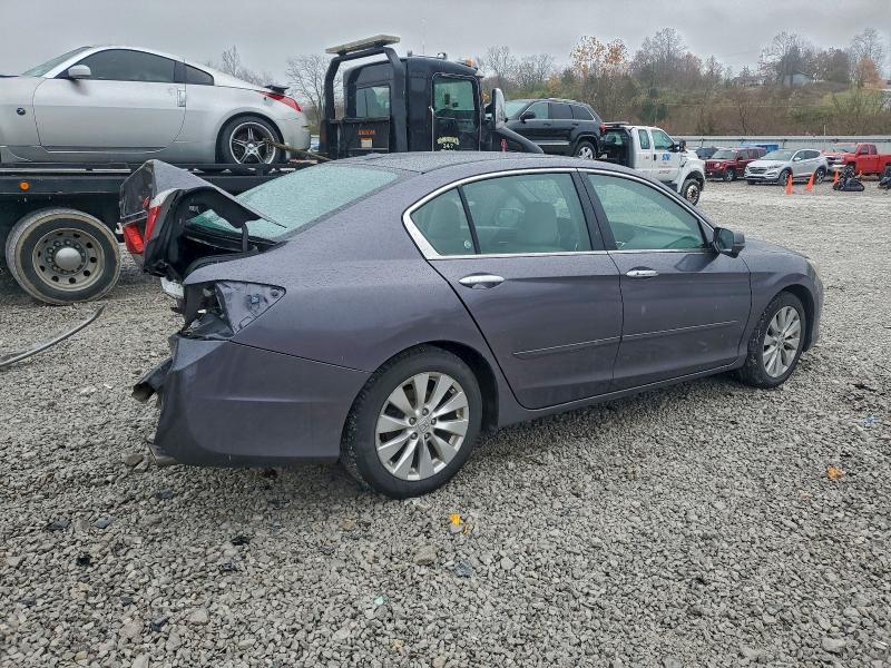 Photo 3 from auction – 2013 HONDA ACCORD with VIN 1HGCR3F87DA003237