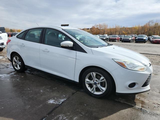 Photo 4 from auction – 2014 FORD FOCUS SE with VIN 1FADP3F21EL143994