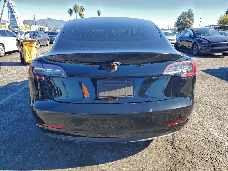 Photo 6 from auction – 2018 TESLA MODEL 3 with VIN 5YJ3E1EA3JF173228