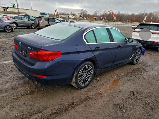 Photo 3 from auction – 2019 BMW 530 XI with VIN WBAJA7C55KWC77602