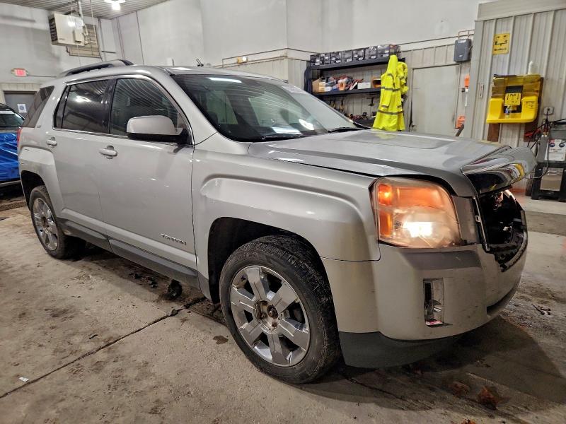 Photo 4 from auction – 2010 GMC TERRAIN SL with VIN 2CTFLGEY7A6240930