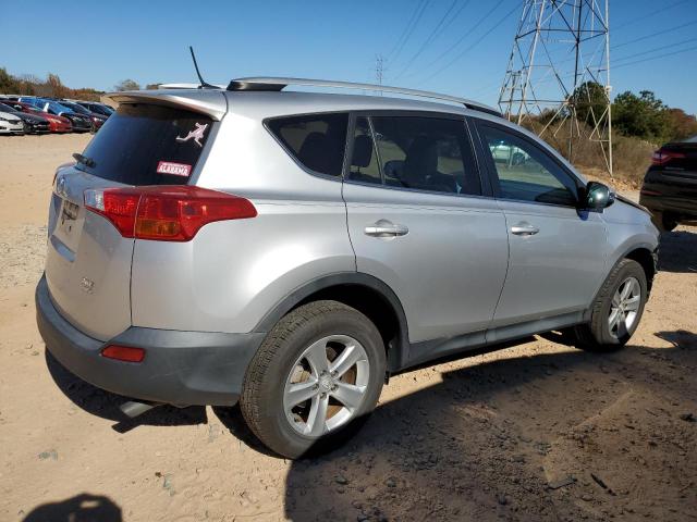 Photo 3 from auction – 2014 TOYOTA RAV4 XLE with VIN 2T3RFREV6EW141141