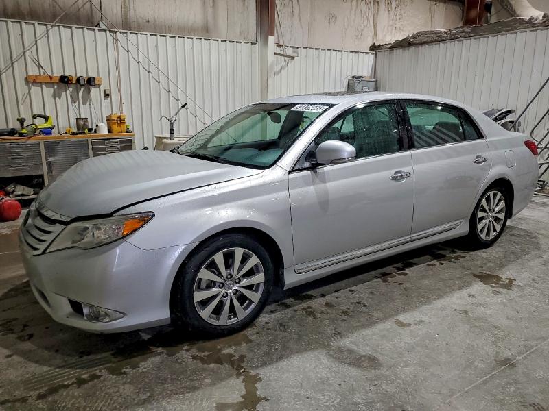 TOYOTA AVALON BAS 2011 with VIN 4T1BK3DB4BU417628 - Photo from auction