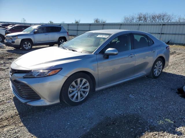 Photo 1 from auction – 2020 TOYOTA CAMRY LE with VIN 4T1C11AK3LU975682