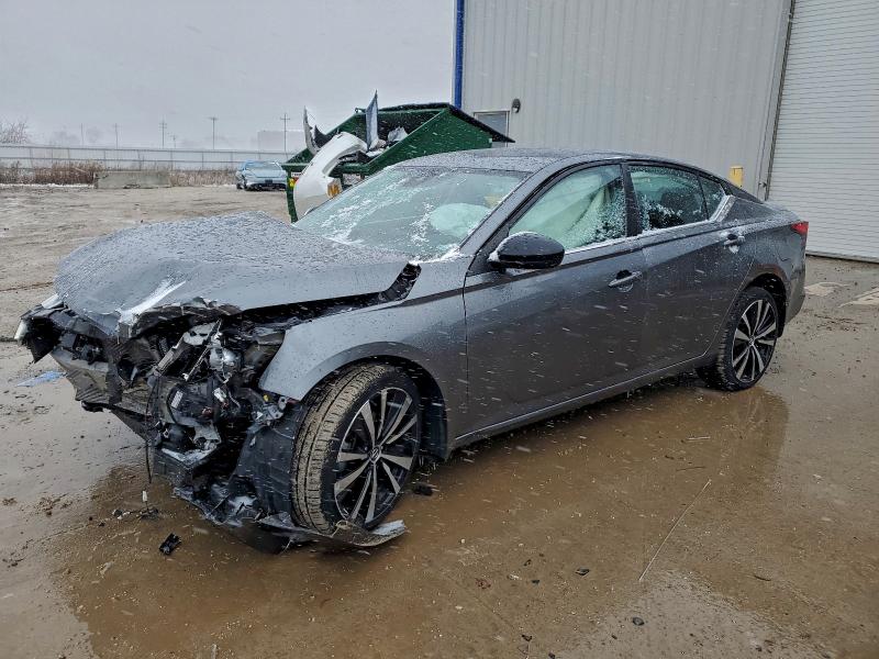 NISSAN ALTIMA SR 2022 with VIN 1N4BL4CWXNN367897 - Photo from auction