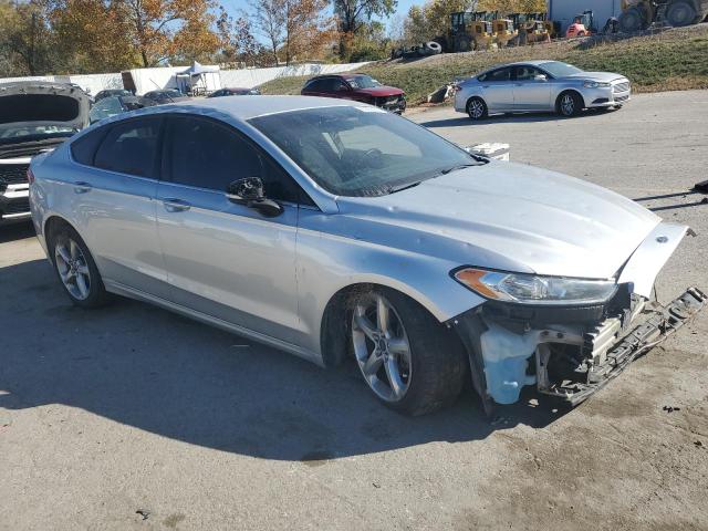 Photo 4 from auction – 2016 FORD FUSION SE with VIN 3FA6P0H74GR246282
