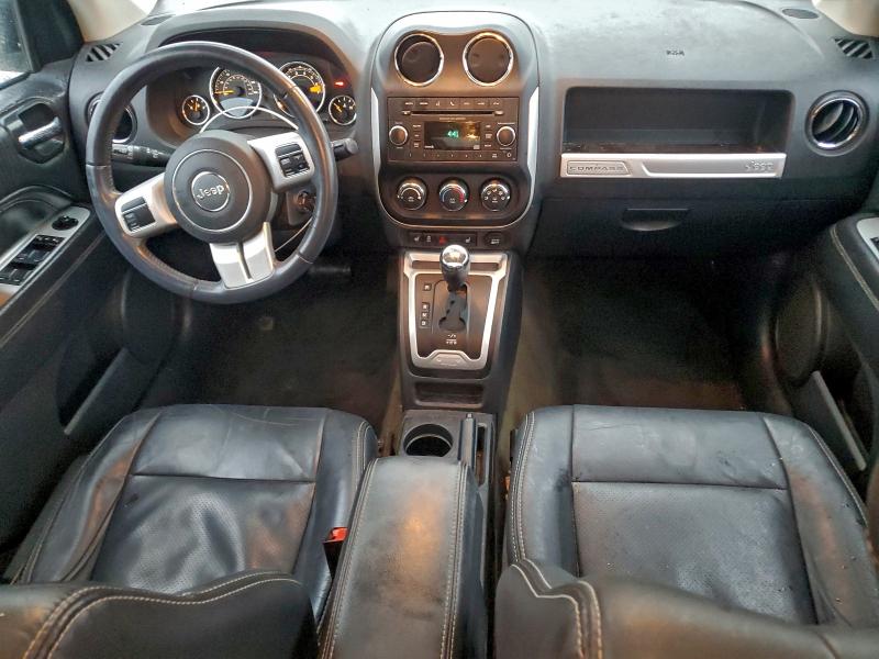 Photo 8 from auction – 2017 JEEP COMPASS with VIN 1C4NJCEA4HD102055