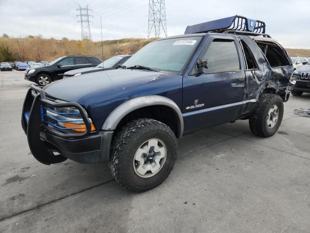 CHEVROLET BLAZER 2004 with VIN 1GNCT18XX4K153661 - Photo from auction