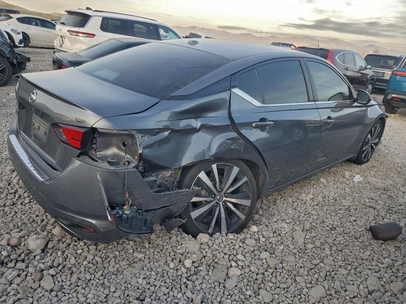 Photo 3 from auction – 2022 NISSAN ALTIMA SR with VIN 1N4BL4CV8NN349311