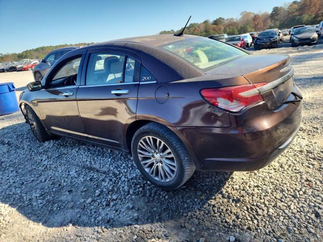 Photo 2 from auction – 2012 CHRYSLER 200 LIMITE with VIN 1C3CCBCB7CN257956