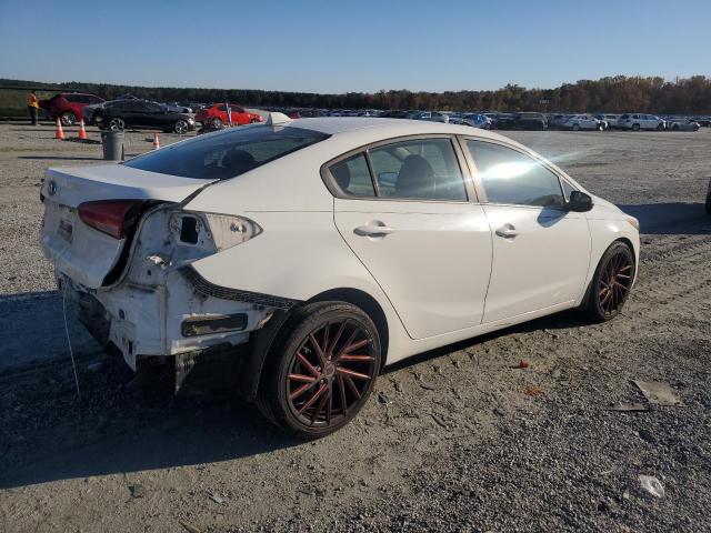 Photo 3 from auction – 2017 KIA FORTE LX with VIN 3KPFK4A77HE096252
