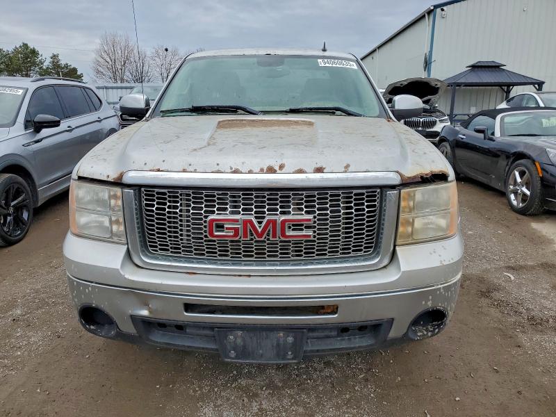 Photo 5 from auction – 2011 GMC SIERRA C15 with VIN 1GTR1UEA2BZ434593