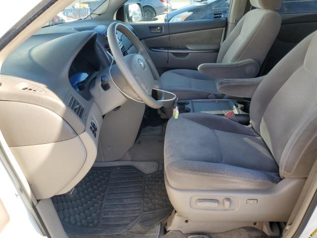 Photo 7 from auction – 2010 TOYOTA SIENNA with VIN 5TDKK4CC7AS320821