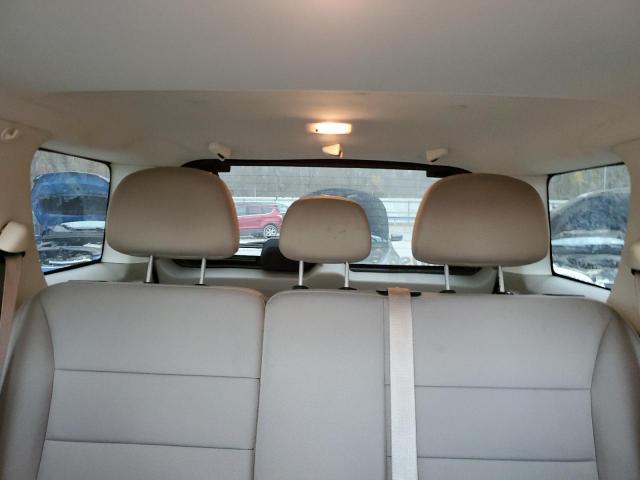 Photo 10 from auction – 2010 FORD ESCAPE XLT with VIN 1FMCU9DG8AKC23465