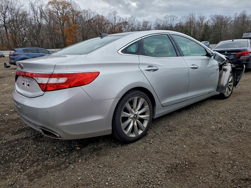 Photo 3 from auction – 2012 HYUNDAI AZERA GLS with VIN KMHFH4JG3CA192000