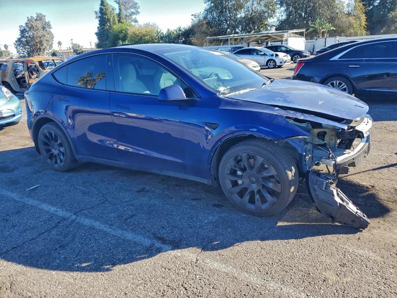 Photo 4 from auction – 2024 TESLA MODEL Y with VIN 7SAYGDEEXRF003676