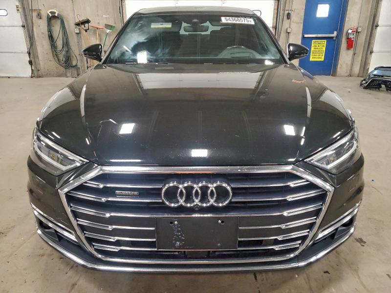 Photo 5 from auction – 2019 AUDI A8 L with VIN WAU8DAF86KN011002
