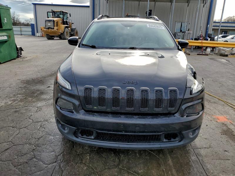 Photo 5 from auction – 2016 JEEP CHEROKEE L with VIN 1C4PJMCB8GW153846