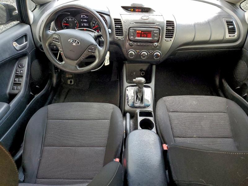 Photo 8 from auction – 2018 KIA FORTE LX with VIN 3KPFK4A74JE220323