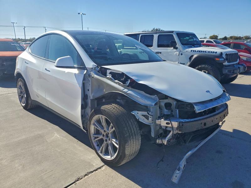 Photo 4 from auction – 2022 TESLA MODEL Y with VIN 7SAYGDEE6NA012883