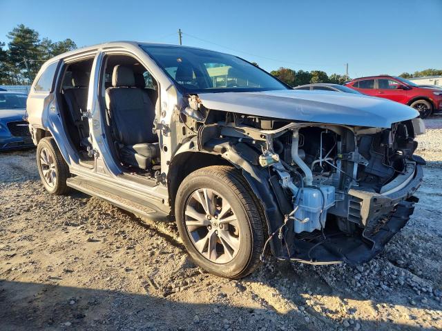 Photo 4 from auction – 2014 TOYOTA HIGHLANDER with VIN 5TDZKRFH2ES007944