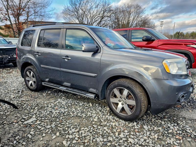 Photo 4 from auction – 2012 HONDA PILOT TOUR with VIN 5FNYF4H95CB009911