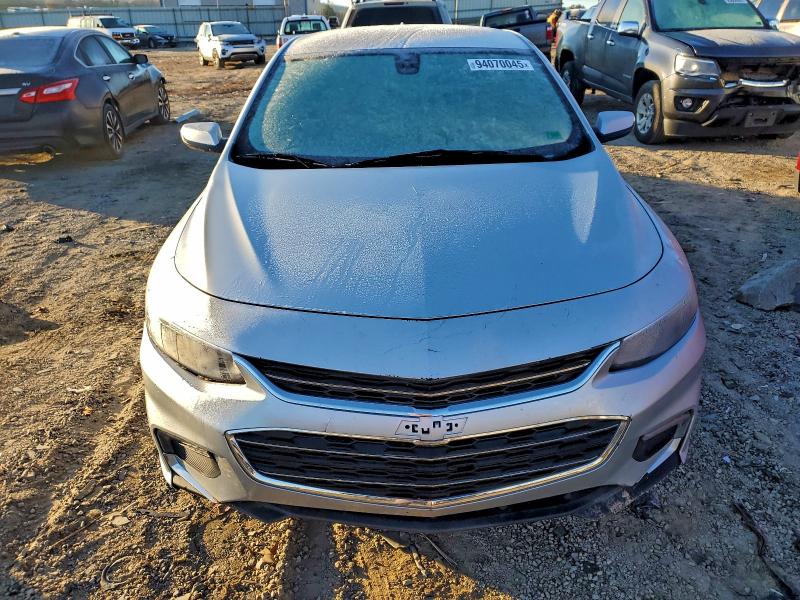 Photo 5 from auction – 2017 CHEVROLET MALIBU LT with VIN 1G1ZE5ST3HF157682