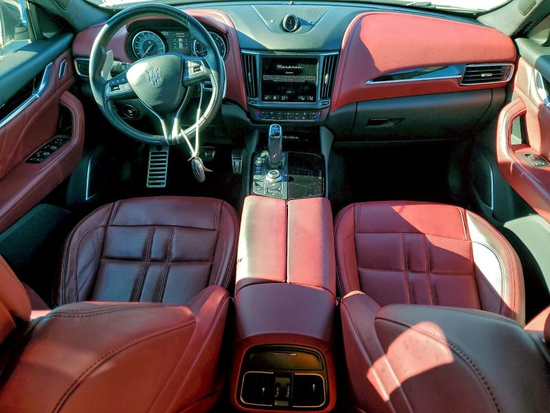 Photo 8 from auction – 2021 MASERATI LEVANTE SP with VIN ZN661XUS2MX372947