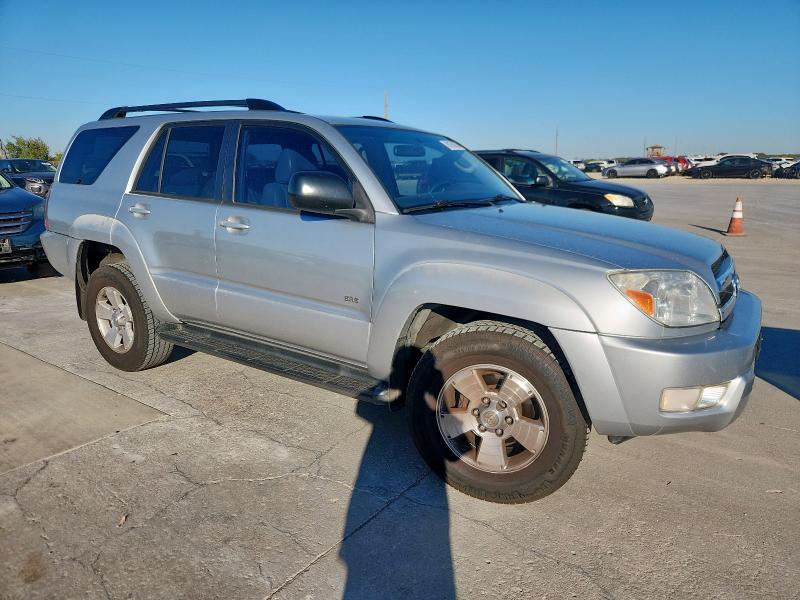 Photo 4 from auction – 2005 TOYOTA 4RUNNER SR with VIN JTEZU14R950060811