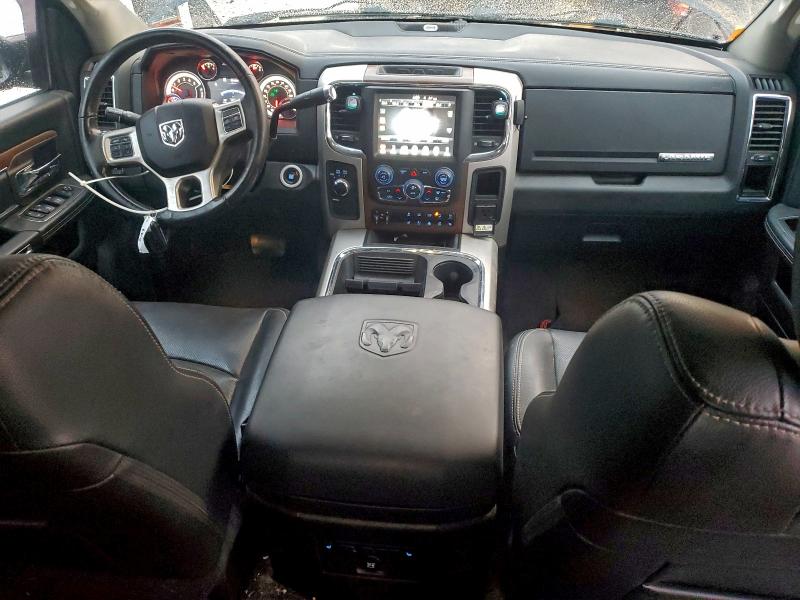 Фото 8 с аукциона – 2017 RAM 3500 LARAM с VIN 3C63RRJL3HG690454