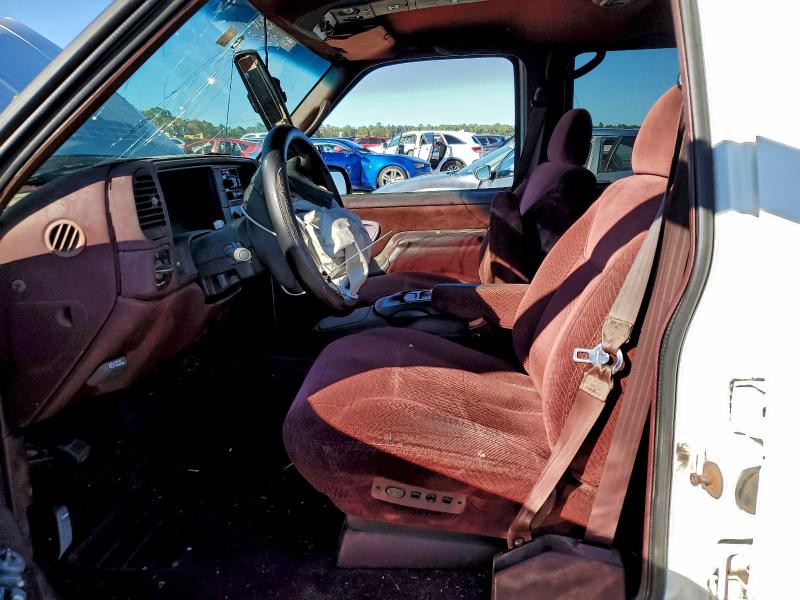 Photo 7 from auction – 1996 CHEVROLET SUBURBAN C with VIN 3GNEC16RXTG129802